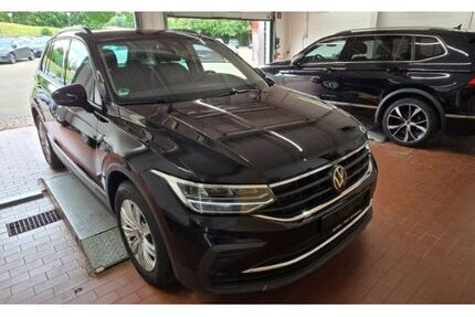 VW Tiguan 31.932 km 25.730 &euro; Zell u.A. 73119
