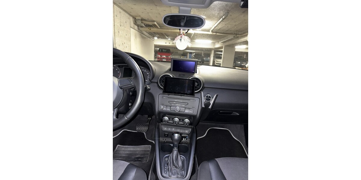 Audi audi a1 83.763 km 13.500 &euro; Stuttgart 70173