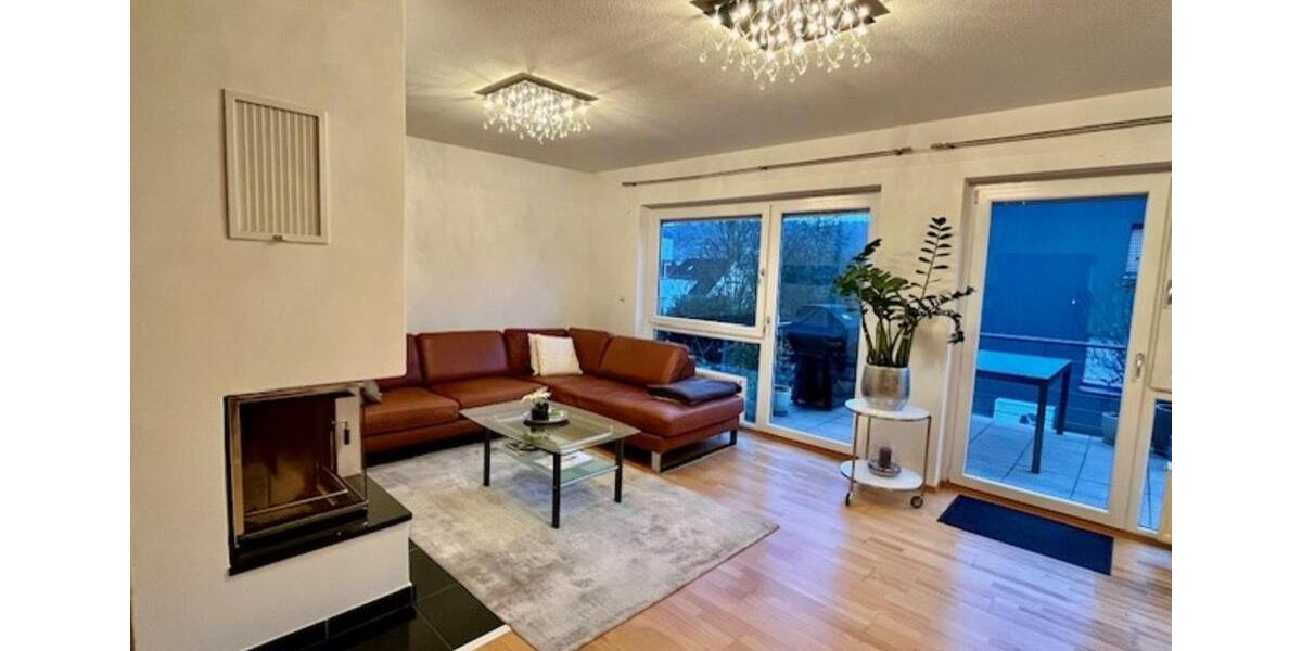 Reihenhaus Weinstadt - 8.5 Zimmer, 247 m&sup2;, 1.120.000&euro; | Angebot:25612294