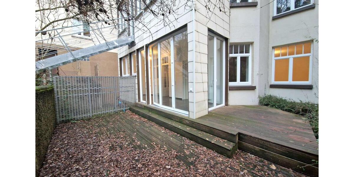 Erdgeschoßwohnung Stuttgart Stuttgart-West - 4 Zimmer, 105 m&sup2;, 2.215&euro; | Angebot:25081870