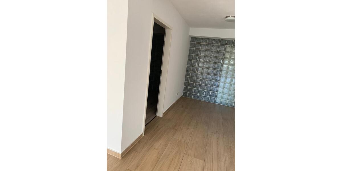 Etagenwohnung Waiblingen Beinstein - 3 Zimmer, 100 m&sup2;, 1.100&euro; | Angebot:27600640
