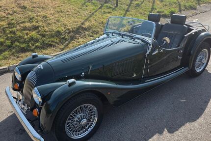 Morgan 4/4 92.400 km 34.999 &euro; Stuttgart 70376