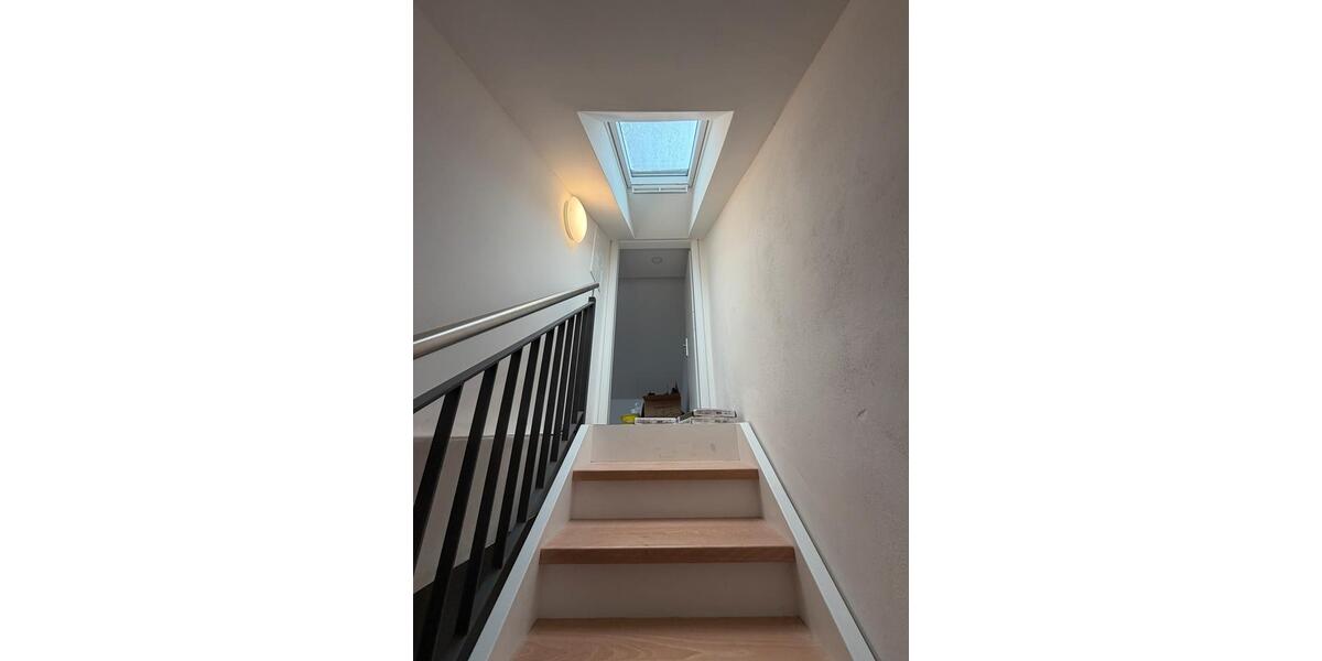 Dachgeschoßwohnung Sindelfingen - 2 Zimmer, 50 m&sup2;, 1.100&euro; | Angebot:25150543