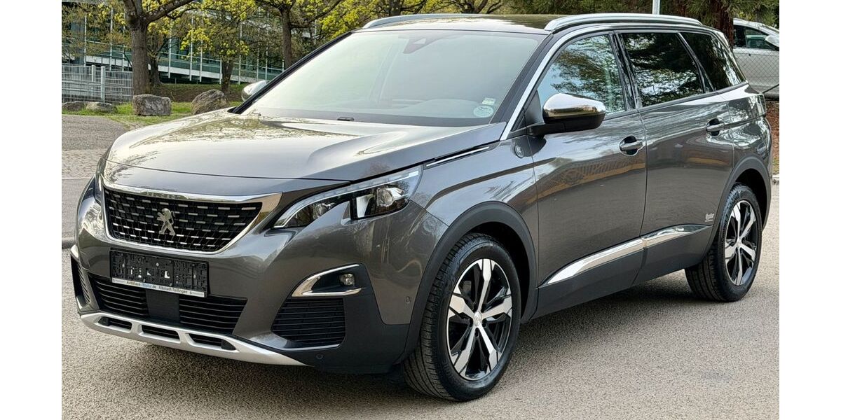 Peugeot 5008 155.000 km 12.989 &euro; Stuttgart 70469
