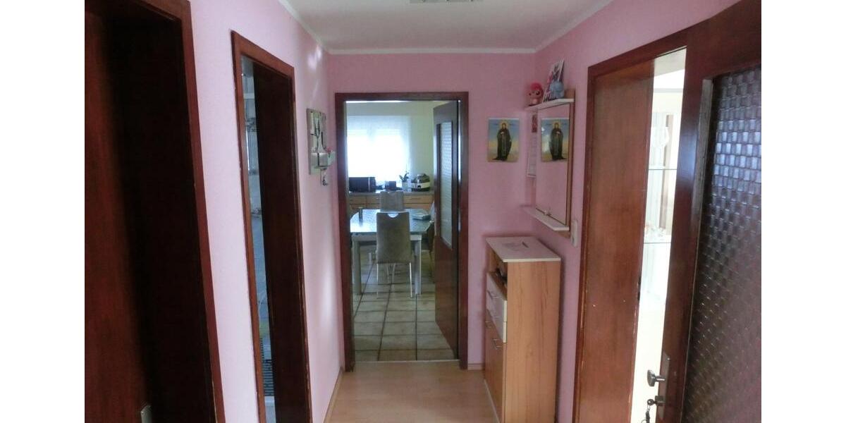 Mehrfamilienhaus, Wohnhaus Sulzbach an der Murr - 8 Zimmer, 185 m&sup2;, 650.000&euro; | Angebot:25418375