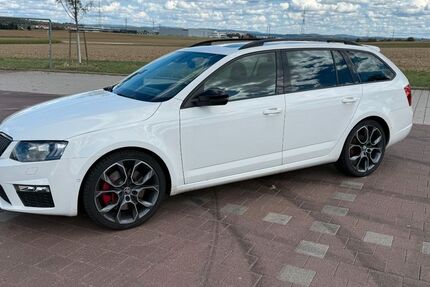 Skoda Octavia 143.600 km 12.900 &euro; Bietigheim 74321