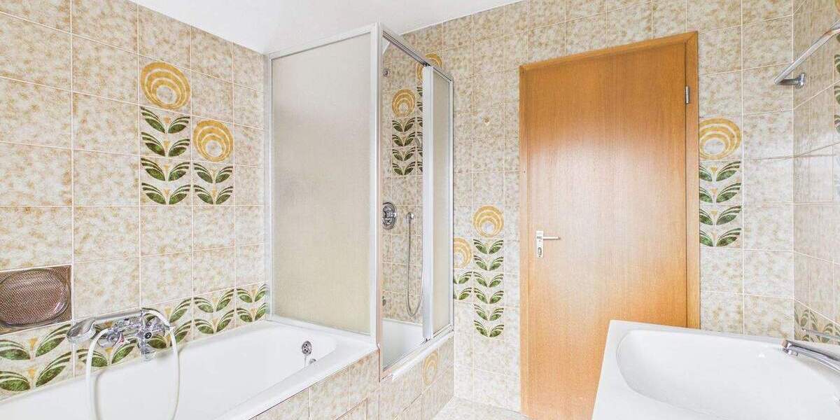 Einfamilienhaus Fellbach - 1 Zimmer, 128 m&sup2;, 545.000&euro; | Angebot:25697777