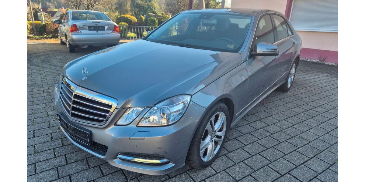 Mercedes-Benz E 350 71.600 km 17.000 &euro; Backnang 71522
