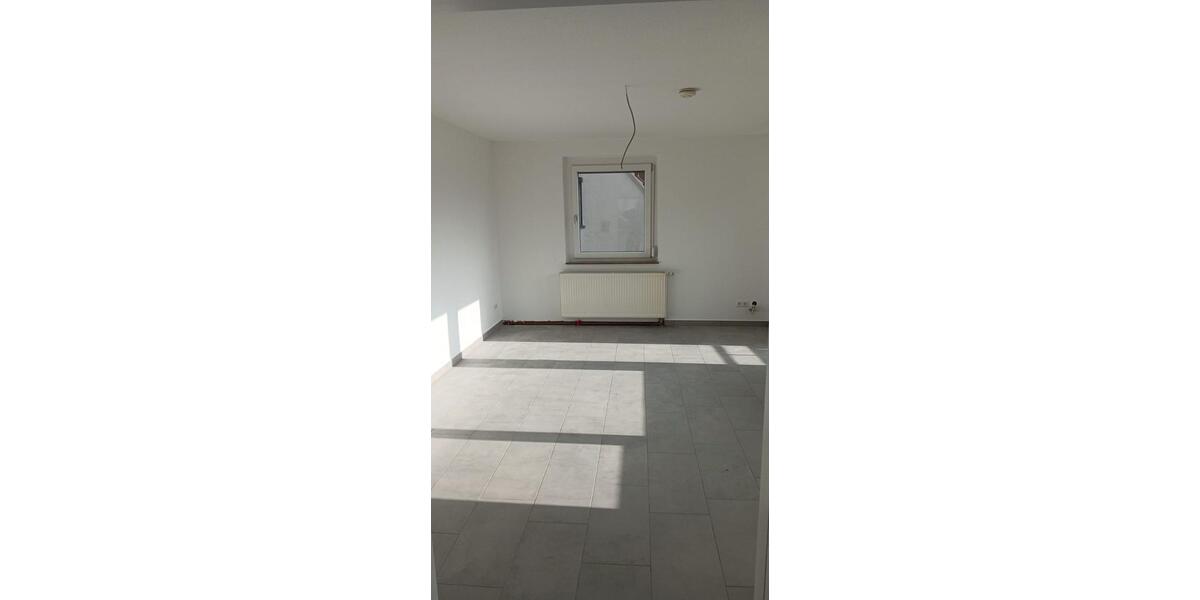 Etagenwohnung Markgröningen - 4 Zimmer, 80 m&sup2;, 980&euro; | Angebot:25087496