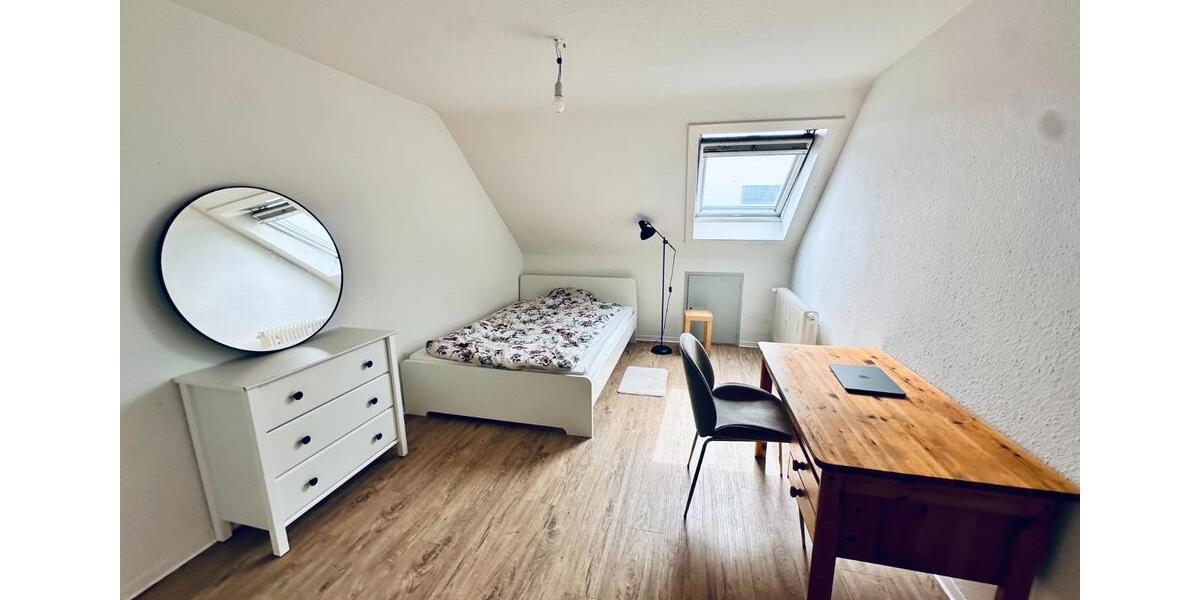 Dachgeschoßwohnung Filderstadt - 3 Zimmer, 78 m&sup2;, 319.000&euro; | Angebot:27185813