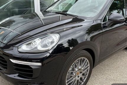 Porsche Cayenne 94.000 km 34.000 &euro; Sindelfingen 71065