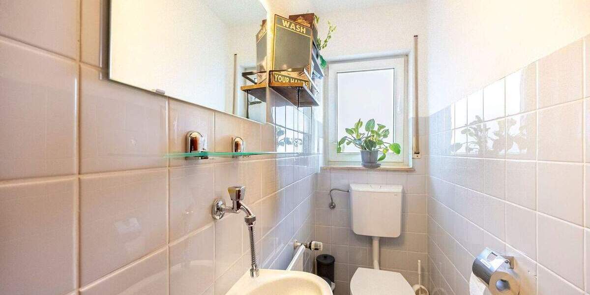 Etagenwohnung Marbach am Neckar Marbach - 3 Zimmer, 75 m&sup2;, 229.000&euro; | Angebot:25698006