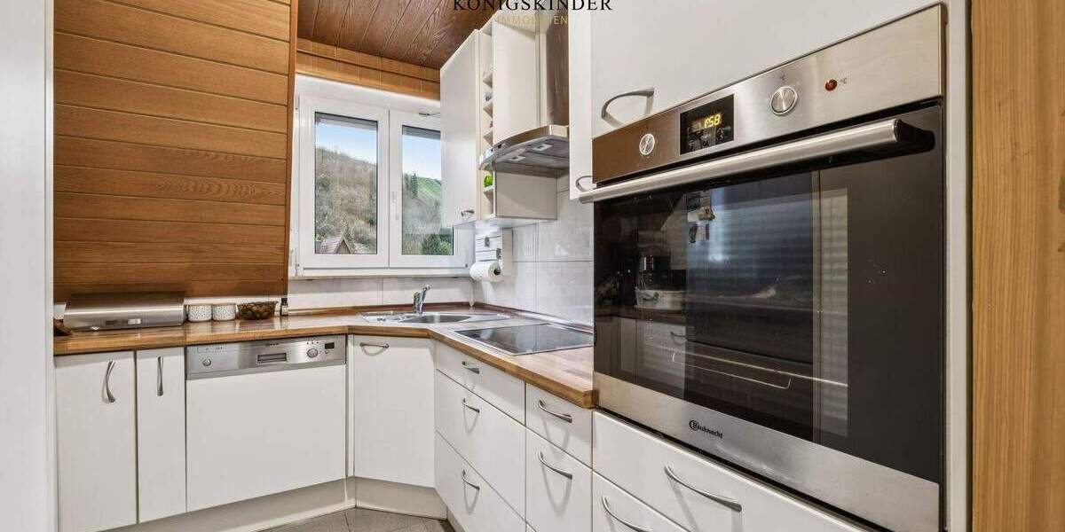 Etagenwohnung Stuttgart Untertürkheim - 3 Zimmer, 79 m&sup2;, 199.000&euro; | Angebot:25673303