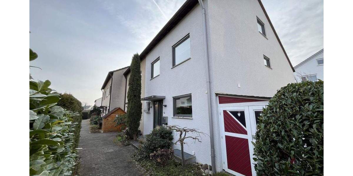 Reihenendhaus Stuttgart-Weilimdorf (Wolfbusch) Wolfbusch - 4 Zimmer, 146 m&sup2;, 760.000&euro; | Angebot:25659248