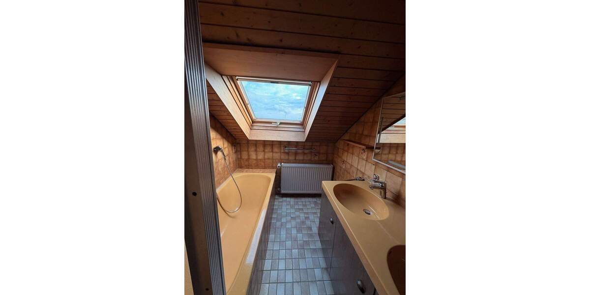 Doppelhaushälfte Esslingen Liebersbronn - 6 Zimmer, 199 m&sup2;, 495.000&euro; | Angebot:25704079