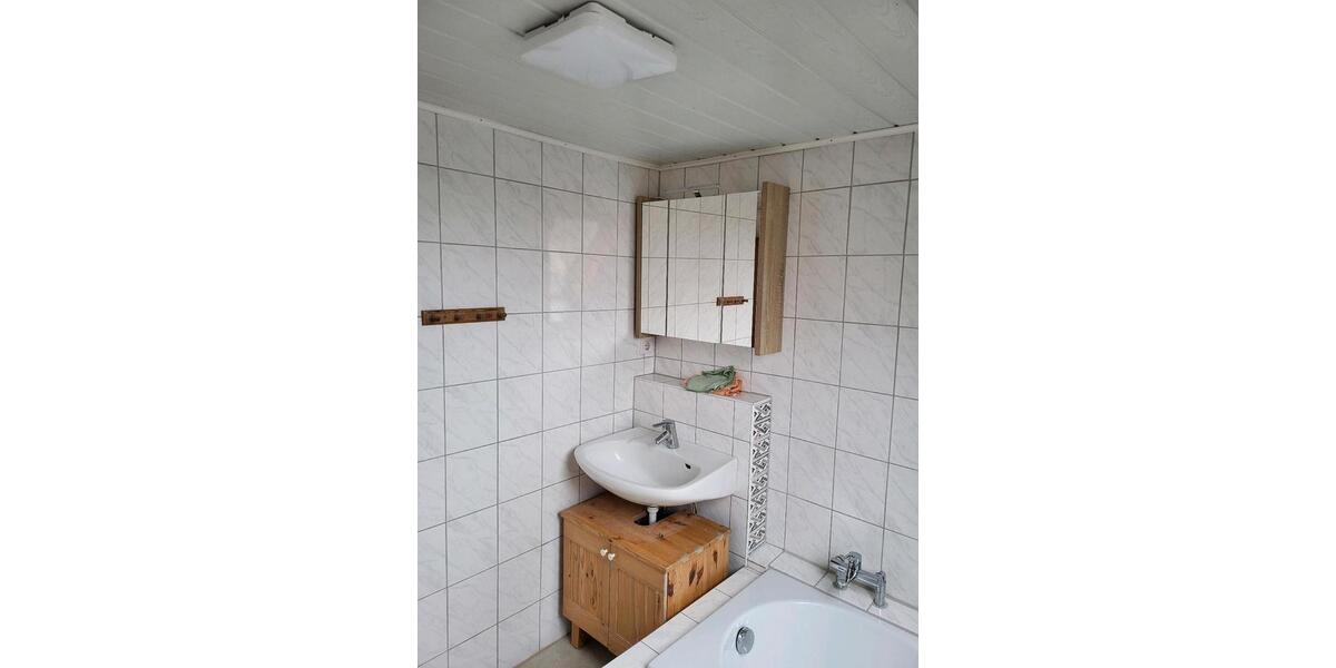 Dachgeschoßwohnung Reichenbach an der Fils - 2.5 Zimmer, 50 m&sup2;, 650&euro; | Angebot:25993636