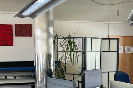 Helle Büroräume mit Lager im UG - Gewerbeobjekt Rutesheim | Angebot:27302387