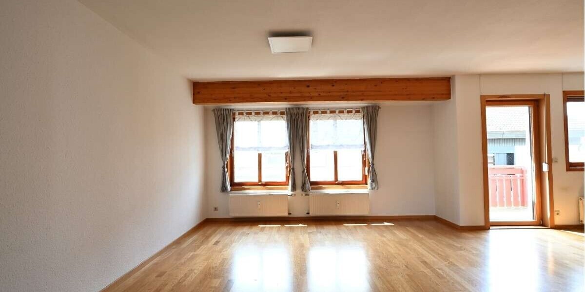 Skandinavischer Charme zum Wohlfühlen - Dachgeschoßwohnung Vaihingen Kleinglattbach | Angebot:27594188