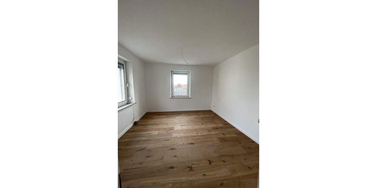 Etagenwohnung Stuttgart Zuffenhausen - 2 Zimmer, 55 m&sup2;, 1.077&euro; | Angebot:25877743