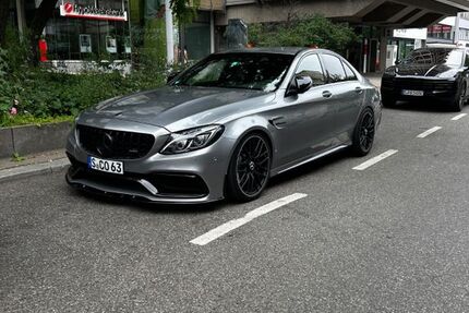 Mercedes-Benz C 63 AMG 165.000 km 41.999 &euro; Stuttgart 70435