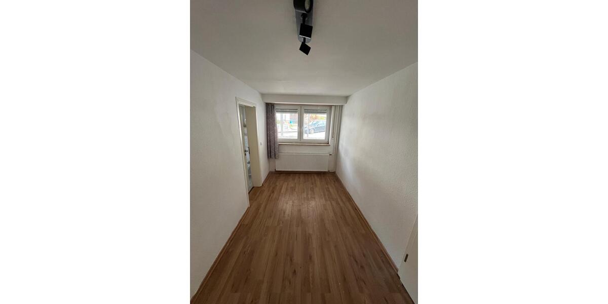 Erdgeschoßwohnung Uhingen - 3 Zimmer, 70 m&sup2;, 850&euro; | Angebot:24618223