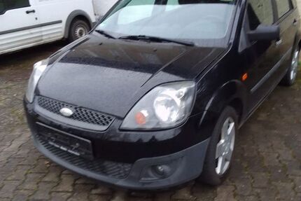 Ford Fiesta 160.000 km 1.650 &euro; Kirchheim Unter Teck 73230