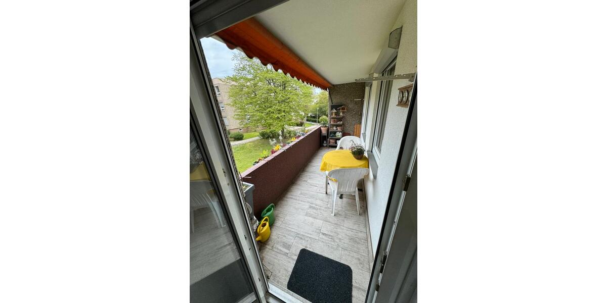 Etagenwohnung Sindelfingen Sindelfingen (Stadt) - 4 Zimmer, 90 m&sup2;, 1.350&euro; | Angebot:25307183