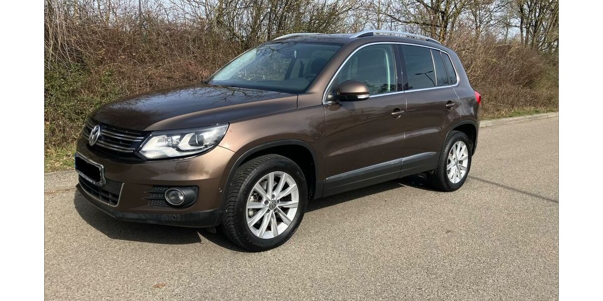 VW Tiguan 66.000 km 11.490 &euro; Stuttgart 70567