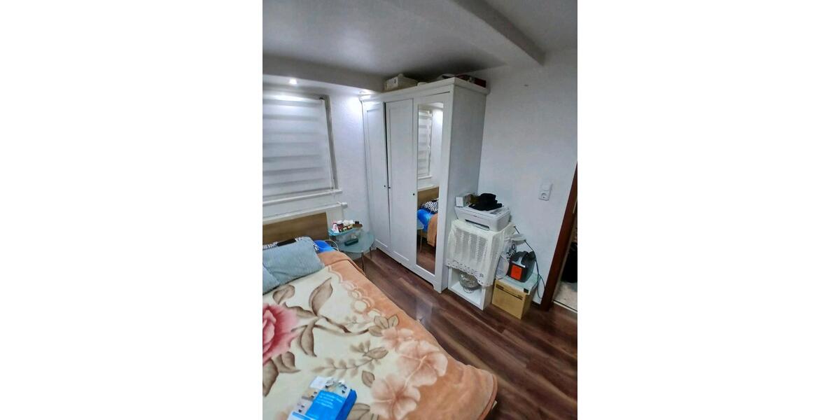 Etagenwohnung Remseck am Neckar - 4.5 Zimmer, 110 m&sup2;, 1.000&euro; | Angebot:25085440