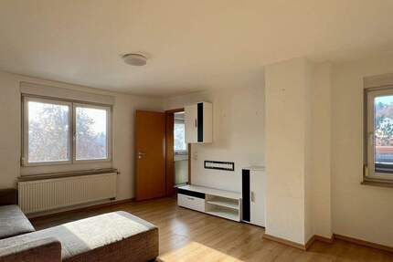 Wohnung Esslingen Krummenacker - 4 Zimmer, 75 m&sup2;, 270.000&euro; | Angebot:25706125