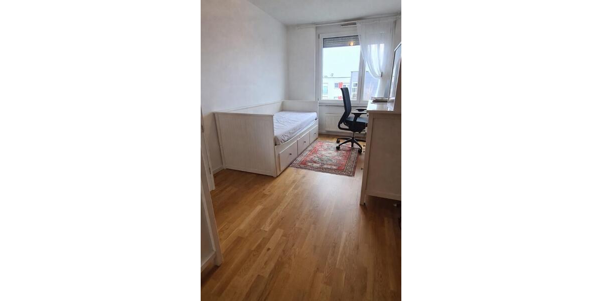 Maisonettenwohnung Stuttgart Bad Cannstatt - 4 Zimmer, 104 m&sup2;, 1.700&euro; | Angebot:25919117