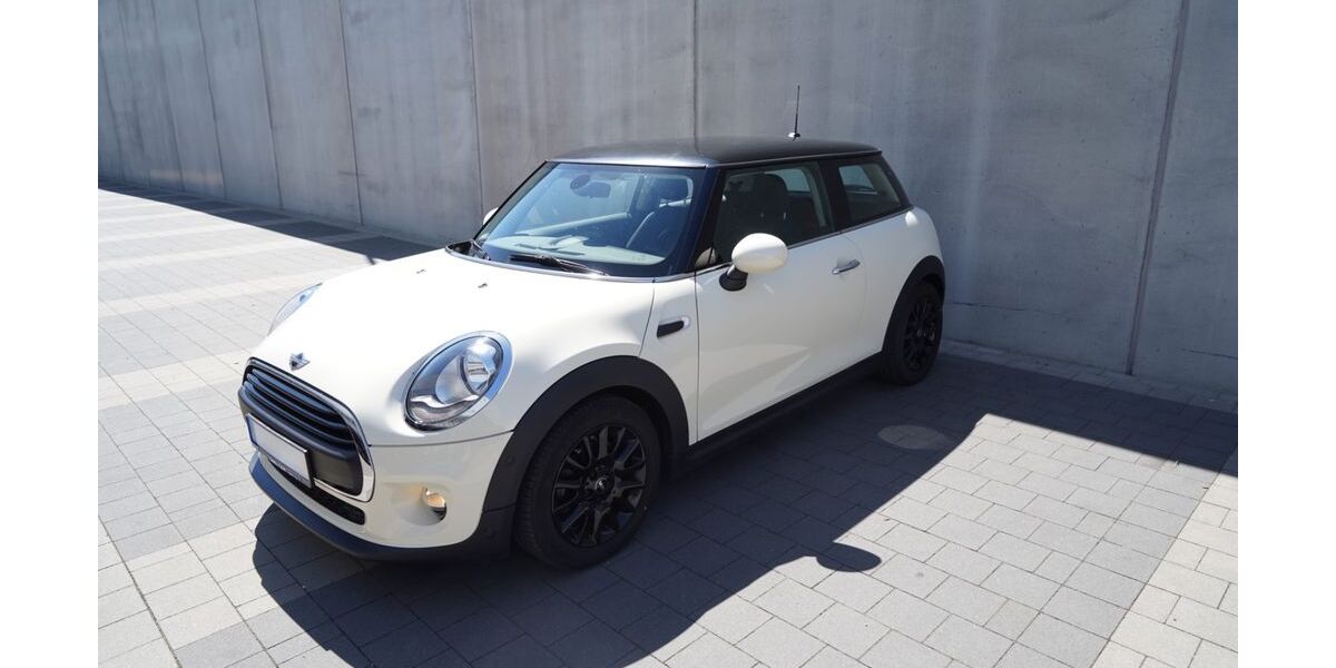 Mini ONE 22.742 km 12.700 &euro; Backnang 71522