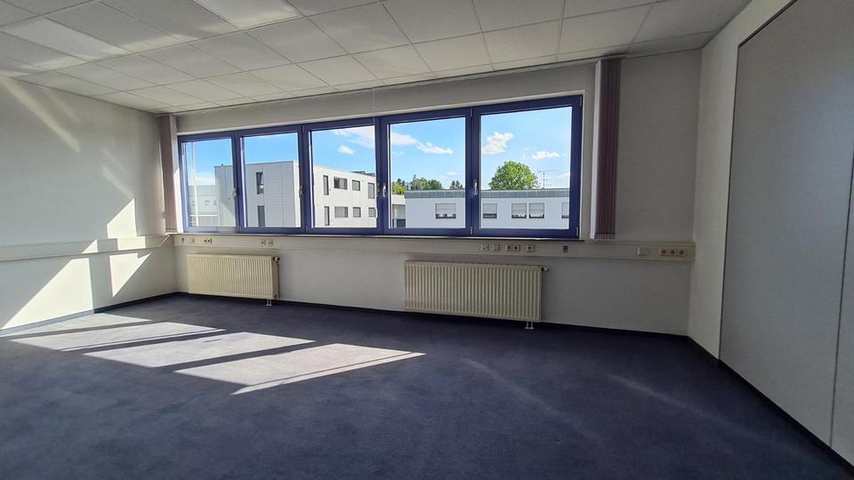 Gewerbeobjekt Esslingen am Neckar Pliensauvorstadt - 1.912&euro; | Angebot:24682667