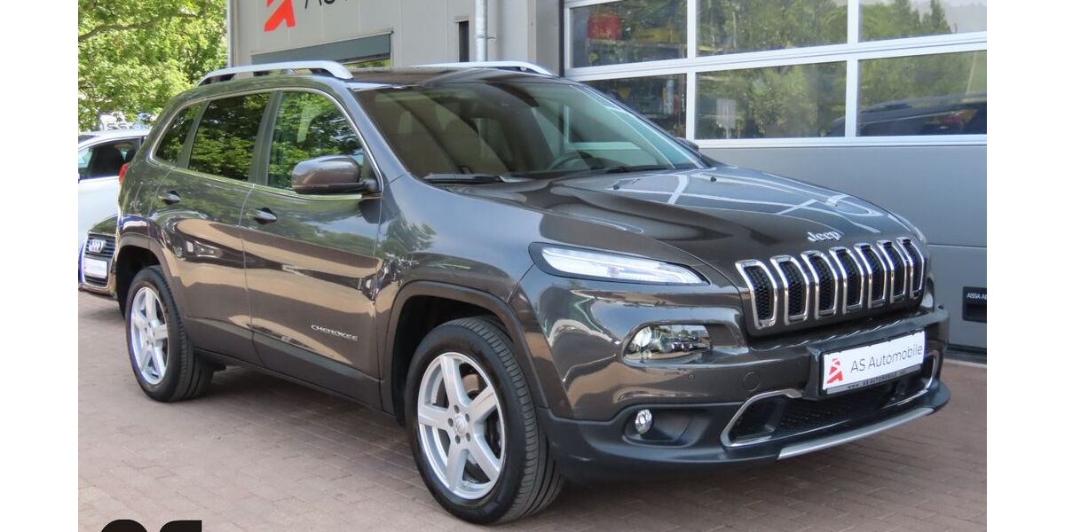 Jeep Cherokee 66.000 km 15.790 &euro; Stuttgart 70329
