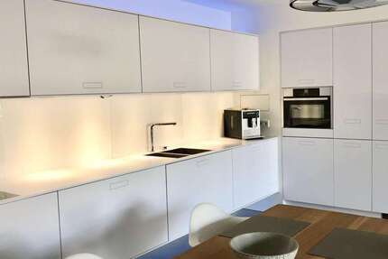Wohnung Stuttgart Stuttgart-Süd - 3.5 Zimmer, 105 m&sup2;, 2.000&euro; | Angebot:26836787