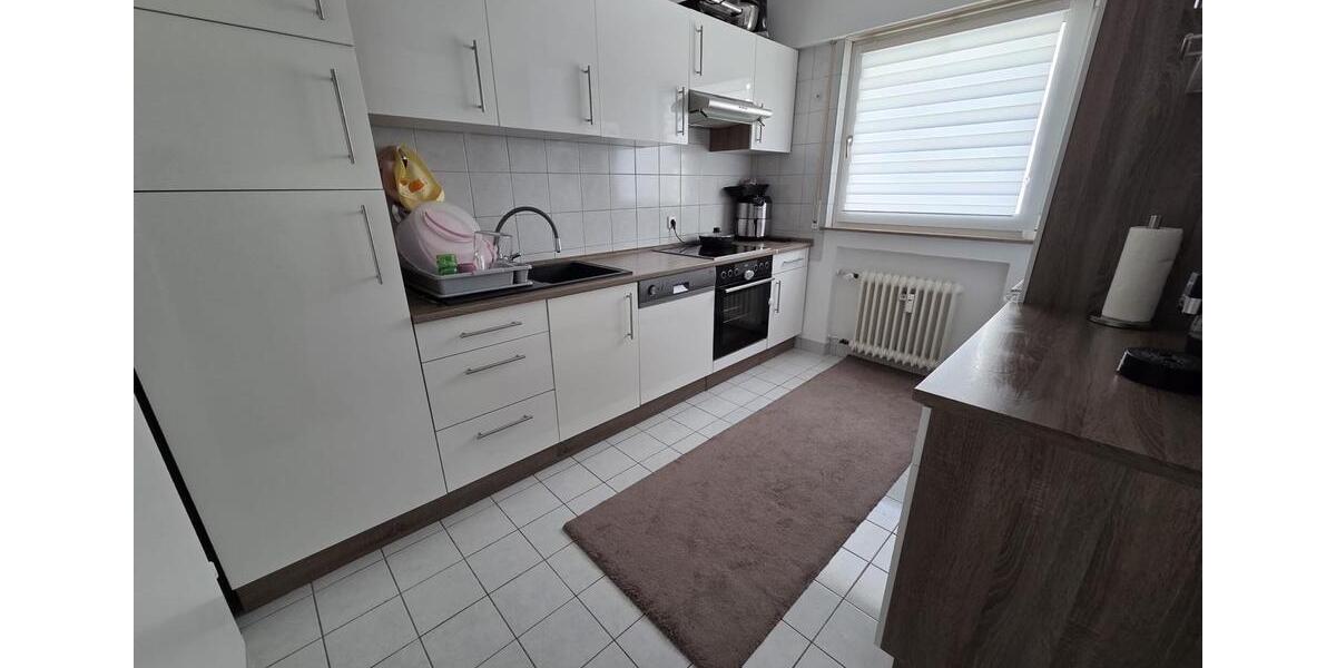 Etagenwohnung Waldenbuch - 3.5 Zimmer, 95 m&sup2;, 1.270&euro; | Angebot:25989278