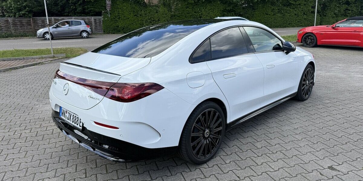 Mercedes-Benz CLA 350 4Matic mit EQ Technologie AMG Styling 11.000 km 61.500 &euro; Schorndorf 73614