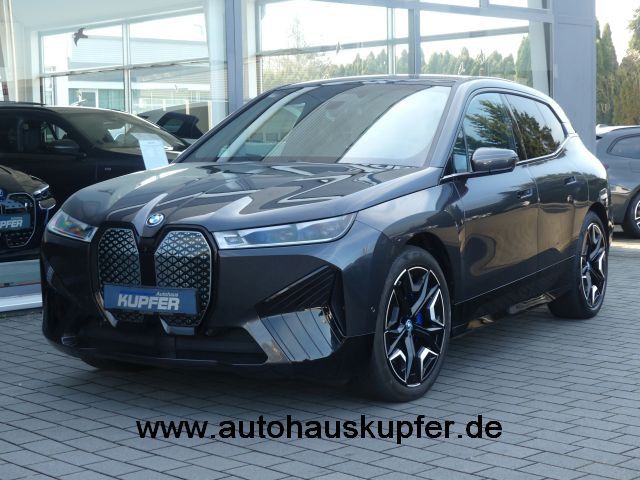 BMW iX 7.240 km 69.900 &euro; Vaihingen / Enz 71665