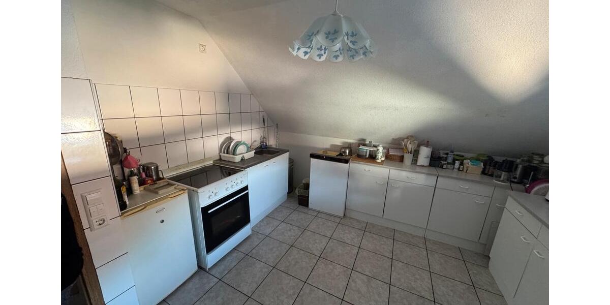 Dachgeschoßwohnung Altbach - 2 Zimmer, 68 m&sup2;, 750&euro; | Angebot:24876922