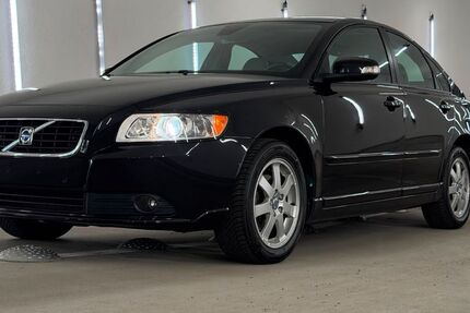 Volvo S40 131.254 km 5.890 &euro; Lauffen 74348