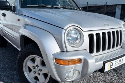 Jeep Cherokee 136.000 km 9.500 &euro; Korntal-Münchingen 70825