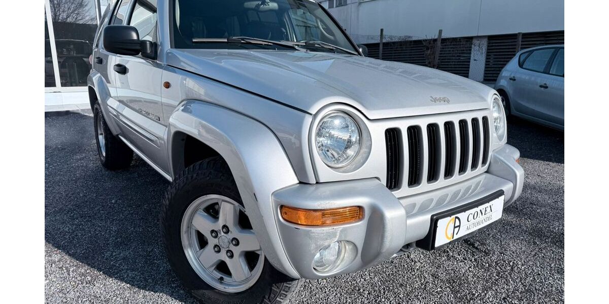 Jeep Cherokee 136.000 km 9.500 &euro; Korntal-Münchingen 70825