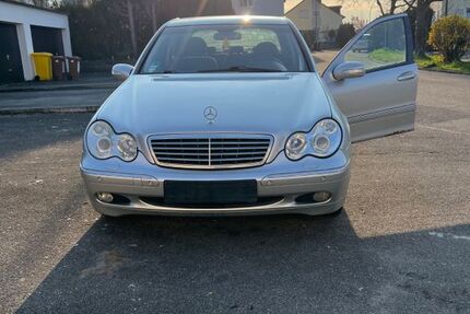 Mercedes-Benz C 320 244.000 km 2.900 &euro; Waiblingen 71332