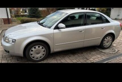 Audi A4 65.500 km 6.000 &euro; Burgstetten 71576