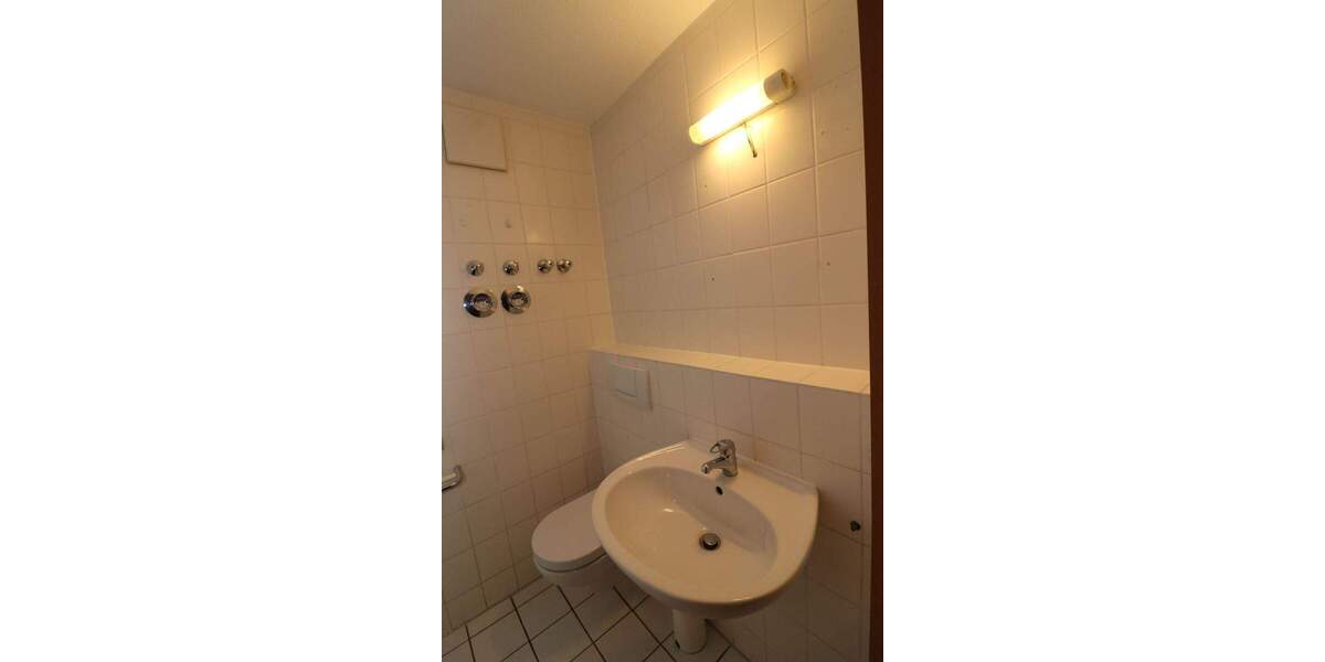 Etagenwohnung Leonberg Höfingen - 2 Zimmer, 52 m&sup2;, 209.000&euro; | Angebot:25669703