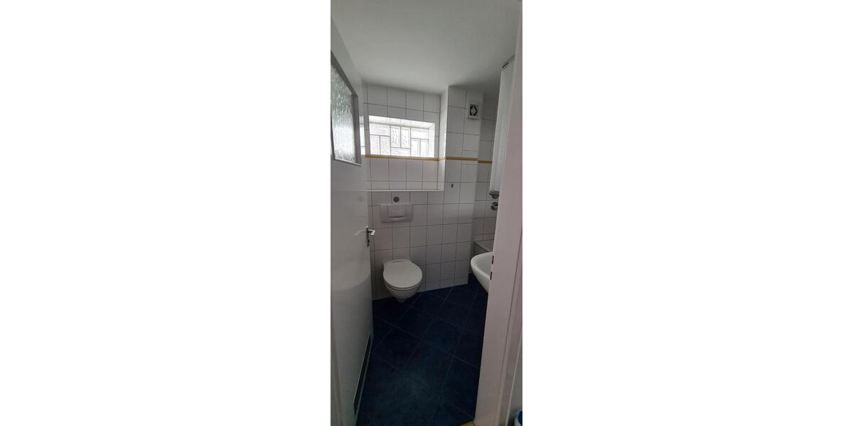 Dachgeschoßwohnung Stuttgart Sillenbuch - 5.5 Zimmer, 116 m&sup2;, 1.450&euro; | Angebot:26495344