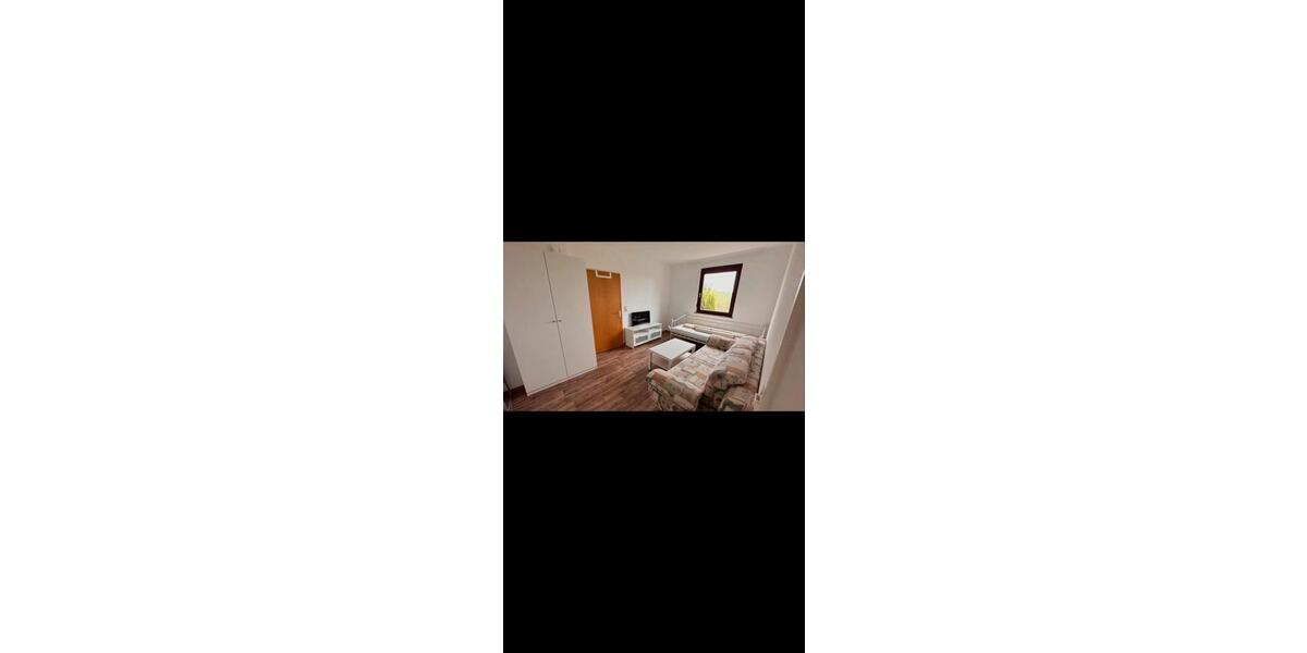 Etagenwohnung Stuttgart Mühlhausen - 1 Zimmer, 24 m&sup2;, 750&euro; | Angebot:25961940