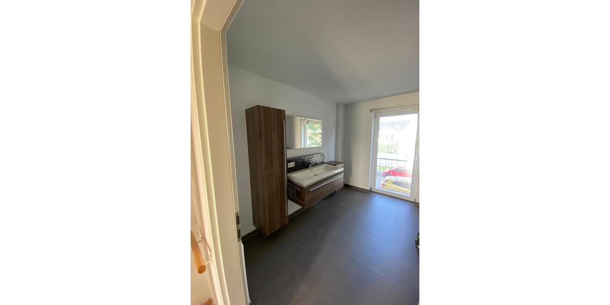 Reihenhaus Baltmannsweiler - 3.5 Zimmer, 114 m&sup2;, 570.000&euro; | Angebot:27117532