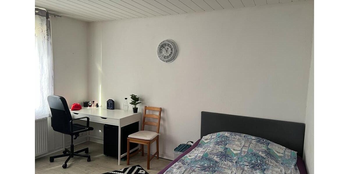 Etagenwohnung Plochingen - 1 Zimmer, 65 m&sup2;, 420&euro; | Angebot:25182505