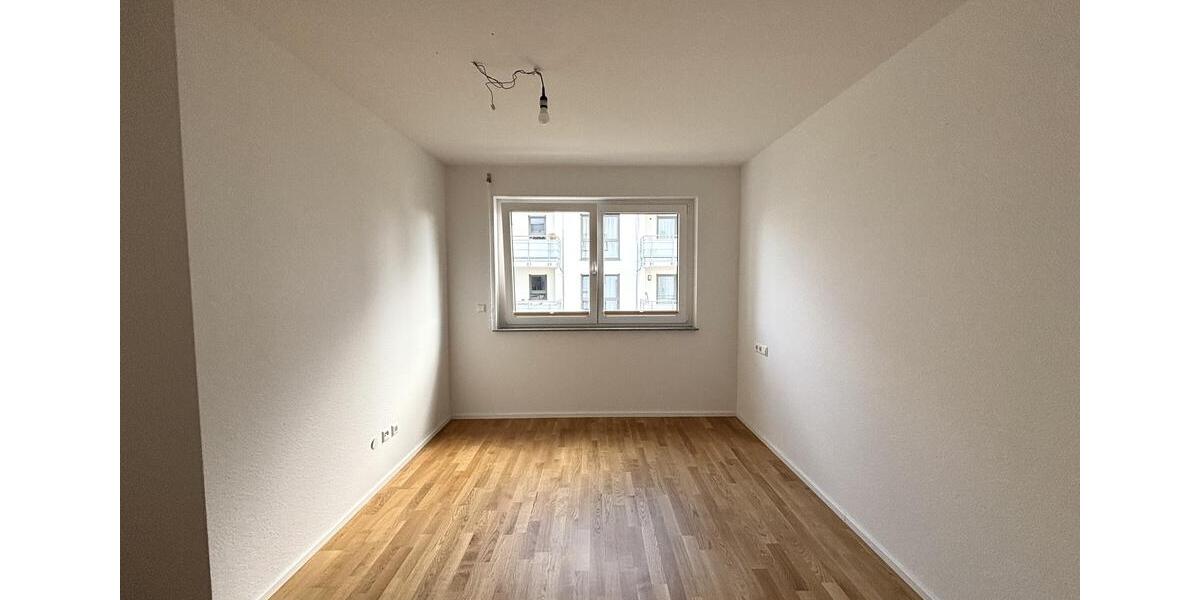 Etagenwohnung Fellbach Oeffingen - 3.5 Zimmer, 72 m&sup2;, 1.300&euro; | Angebot:25362237